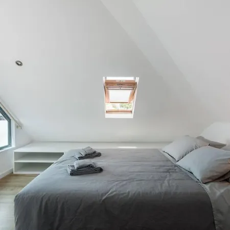 Beautiful With View Of The Tagus River *