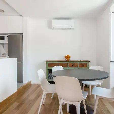 Apartment Beautiful With View Of The Tagus River Lisbon