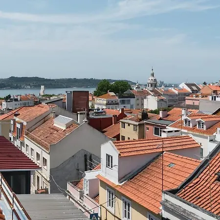 Beautiful With View Of The Tagus River * Lissabon