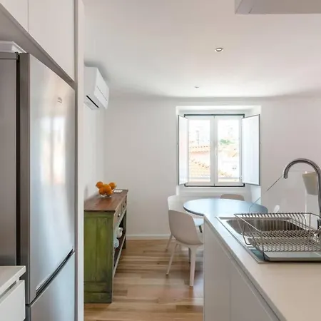 Apartment Beautiful With View Of The Tagus River *