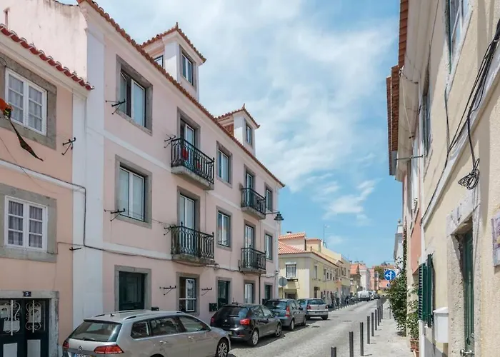 Beautiful With View Of The Tagus River Apartamento *
