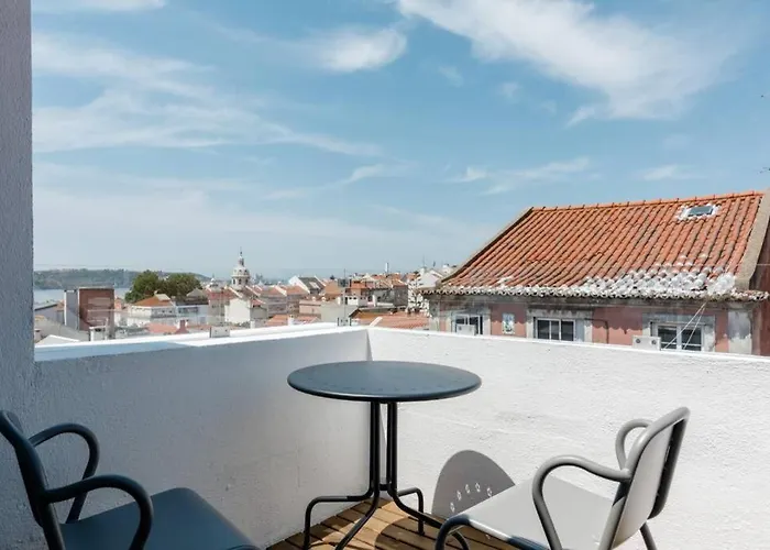 Beautiful With View Of The Tagus River Daire *