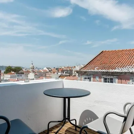 Beautiful With View Of The Tagus River Apartman *